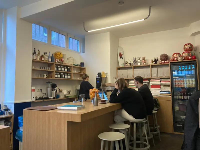 Bar